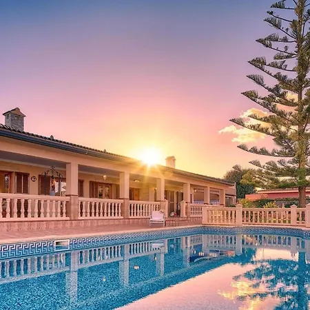 Holiday home Mit Privatpool Fuer 6 Personen Ca 300 Qm In Badia Grand, Mallorca Suedkueste Von Mallorca *