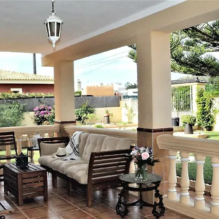 Mit Privatpool Fuer 6 Personen Ca 300 Qm In Badia Grand, Mallorca Suedkueste Von Mallorca